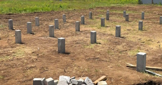 Фундамент на забивных жб сваях под ключ в Кузнецке - фундамент из забивных железобетонных свай цена от 3137 руб/м2